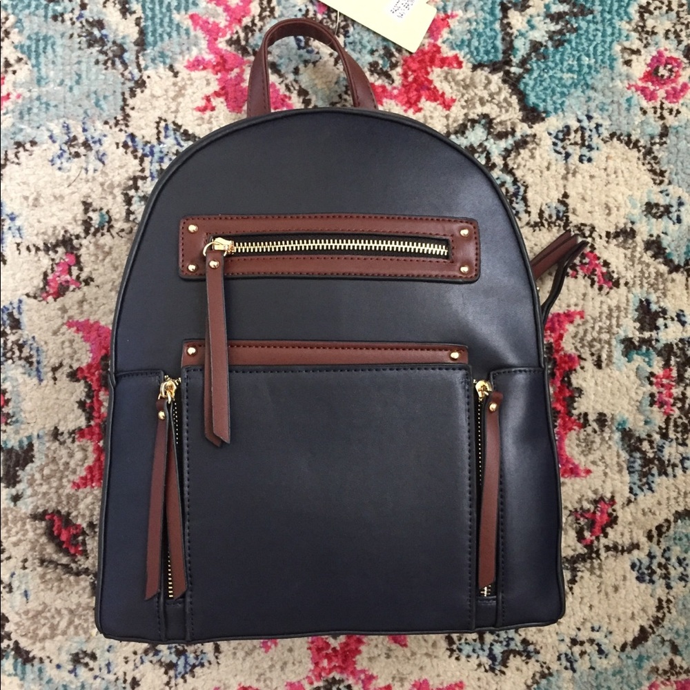 Cute fashionable backpack⭐️ONE DAY SALE ⭐️